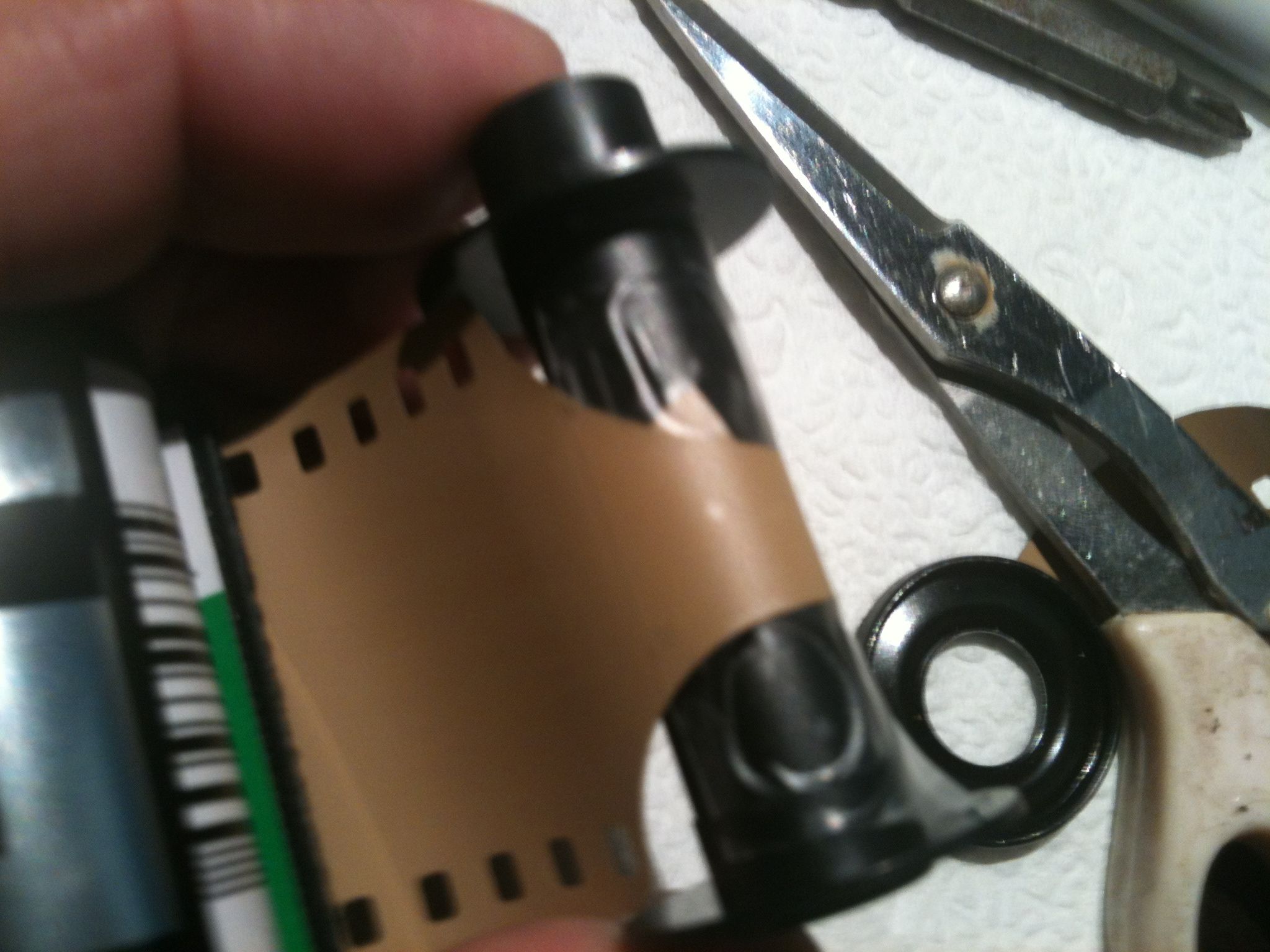 How to Make Homemade 35mm Redscale Film!! (with Pictures) Instructables