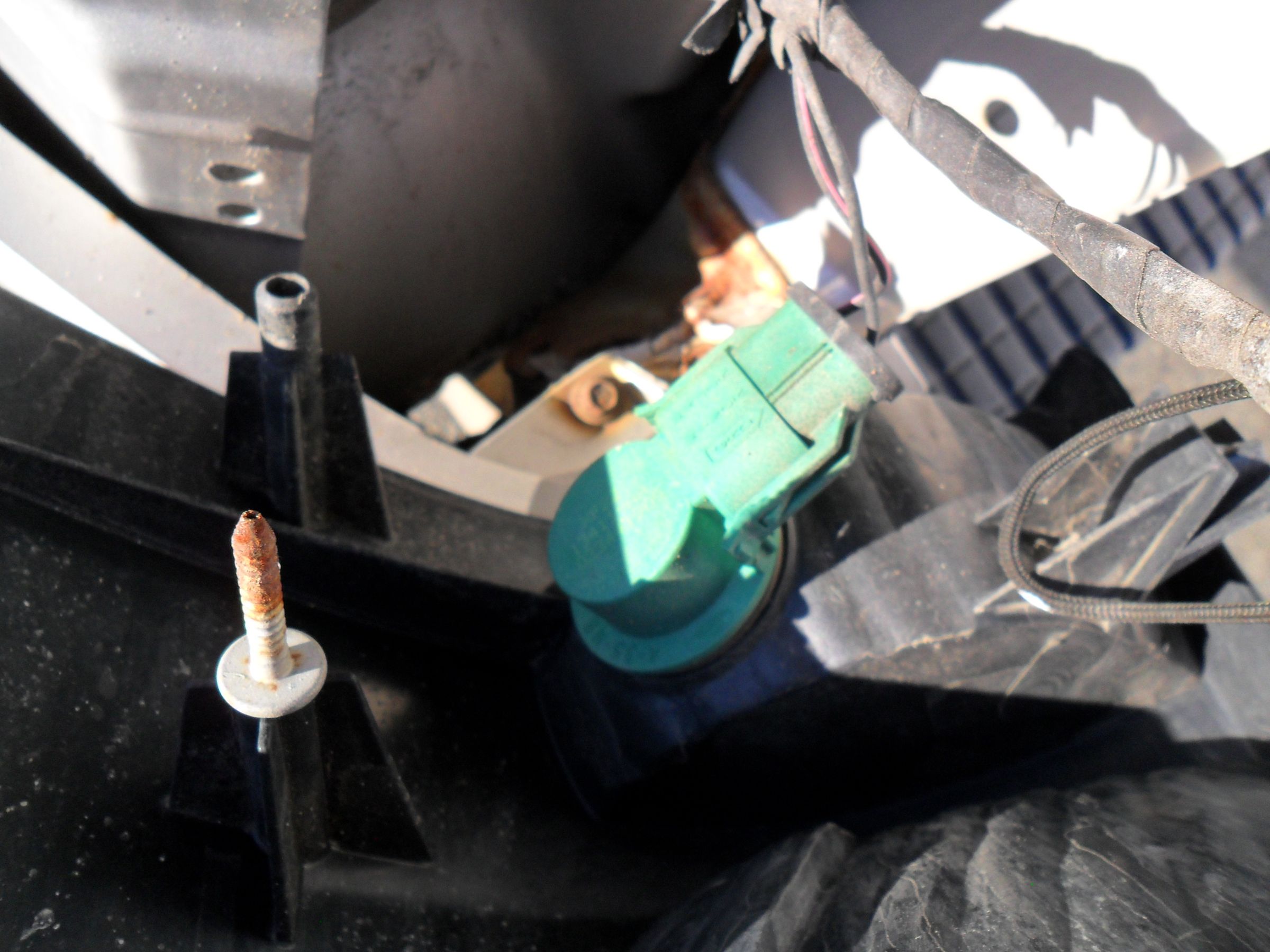 Backup Alarm for Cars and Trucks 3 Steps Instructables