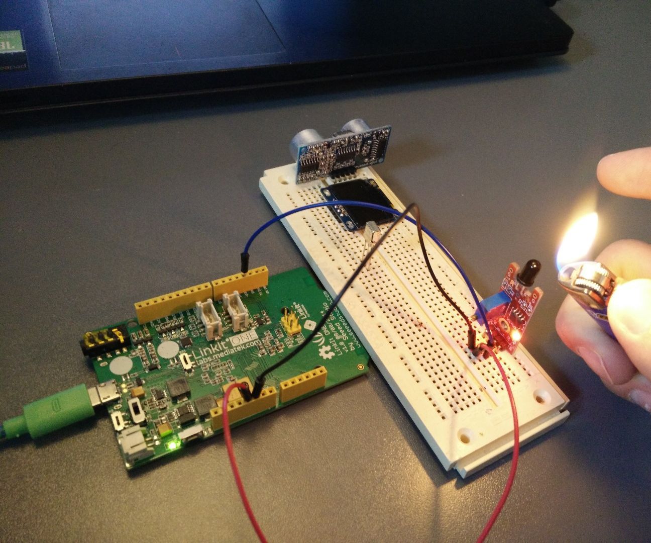 LinkIt ONE Flame Sensor