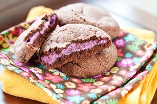 Raspberry Cheesecake Stuffed Cookies