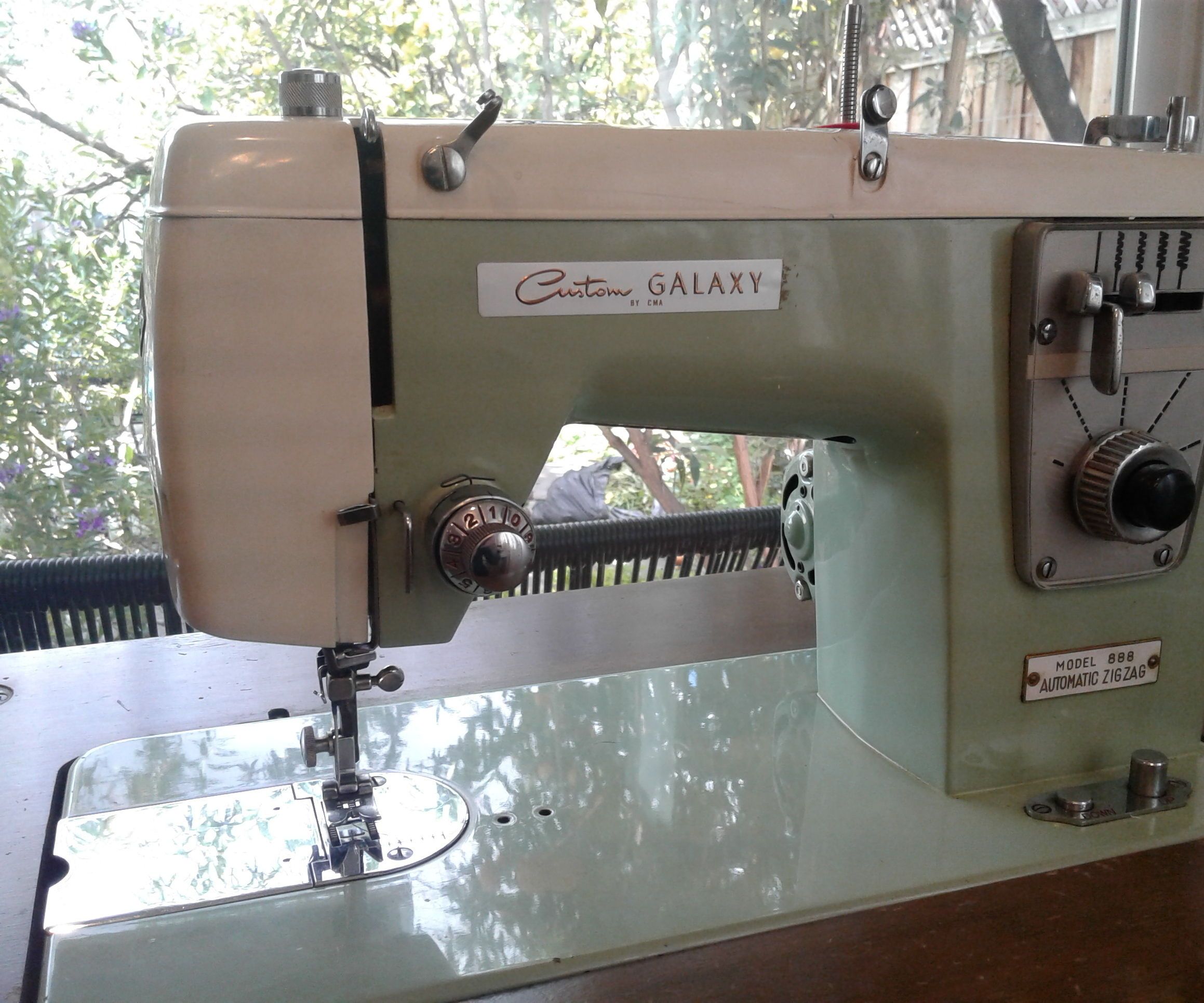 Sewing Machine Upper Tension Regulator Overhaul