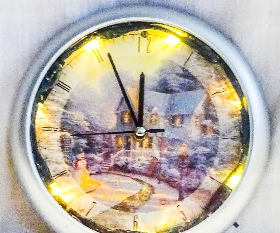 Light-up Clock Mod