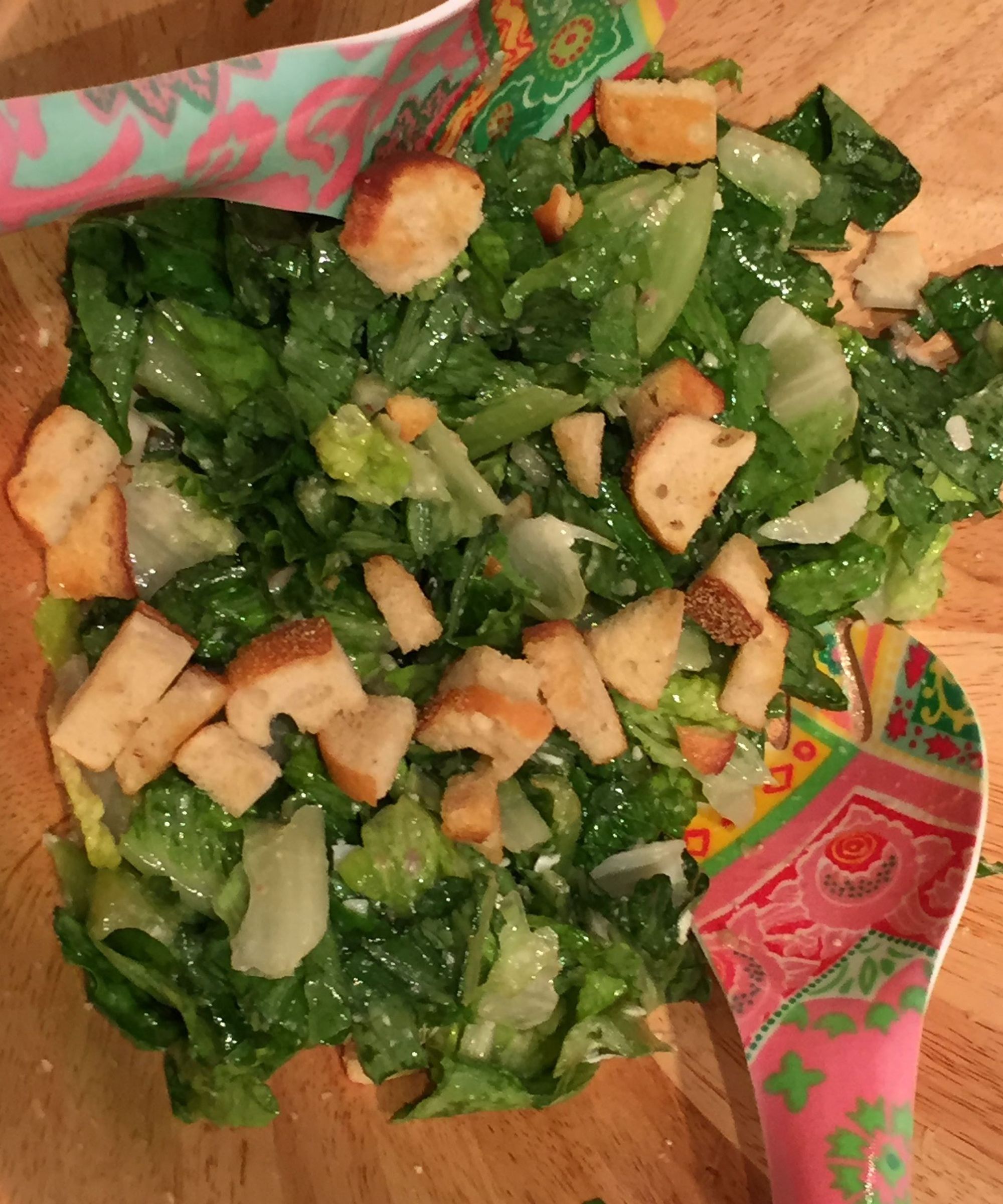 How to Make a Homemade Caesar Salad