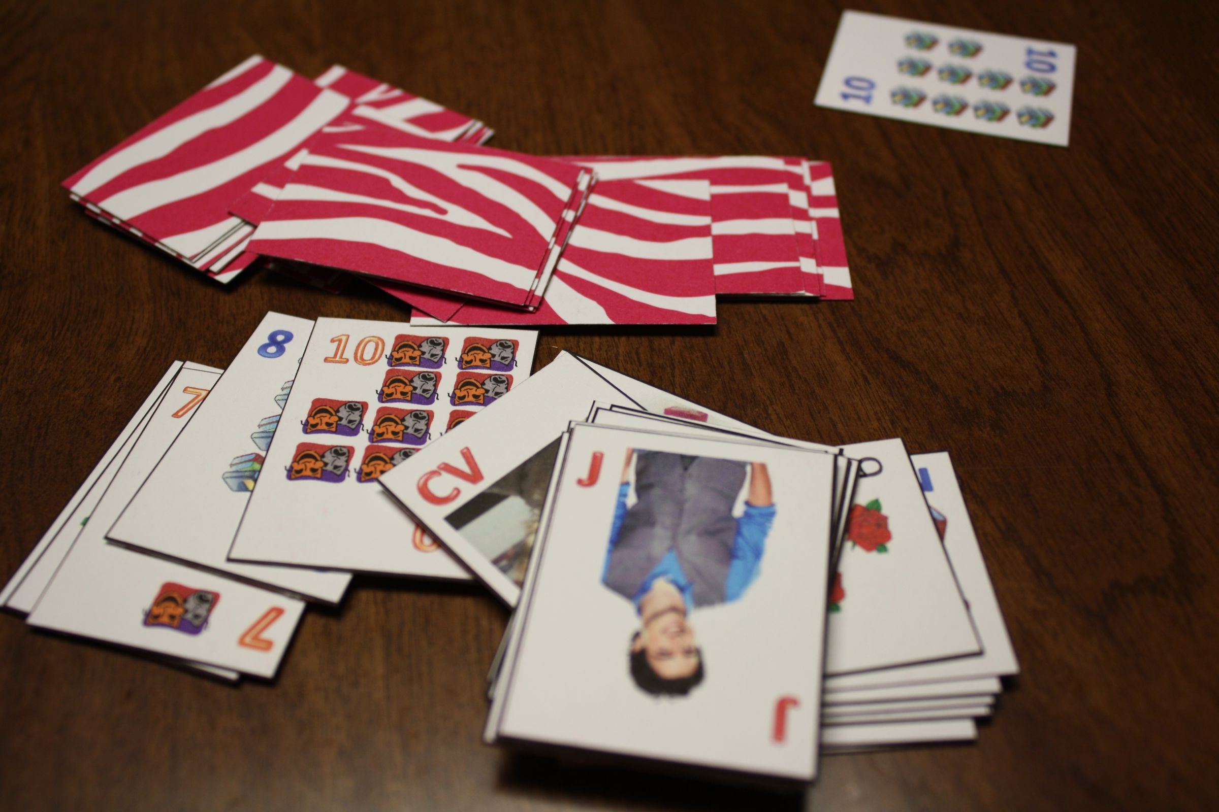 Playing Cards: Personalized and Pocket-Sized : 7 Steps (with Pictures) -  Instructables