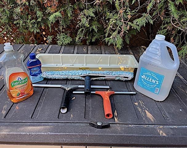 “PANE”-LESS WINDOW CLEANING