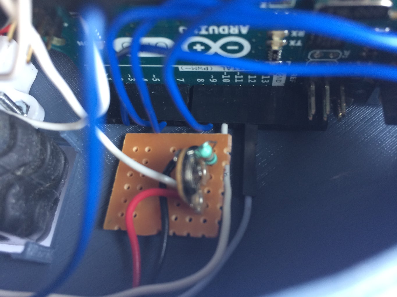 Connecting the Sensors to the Microcontroller