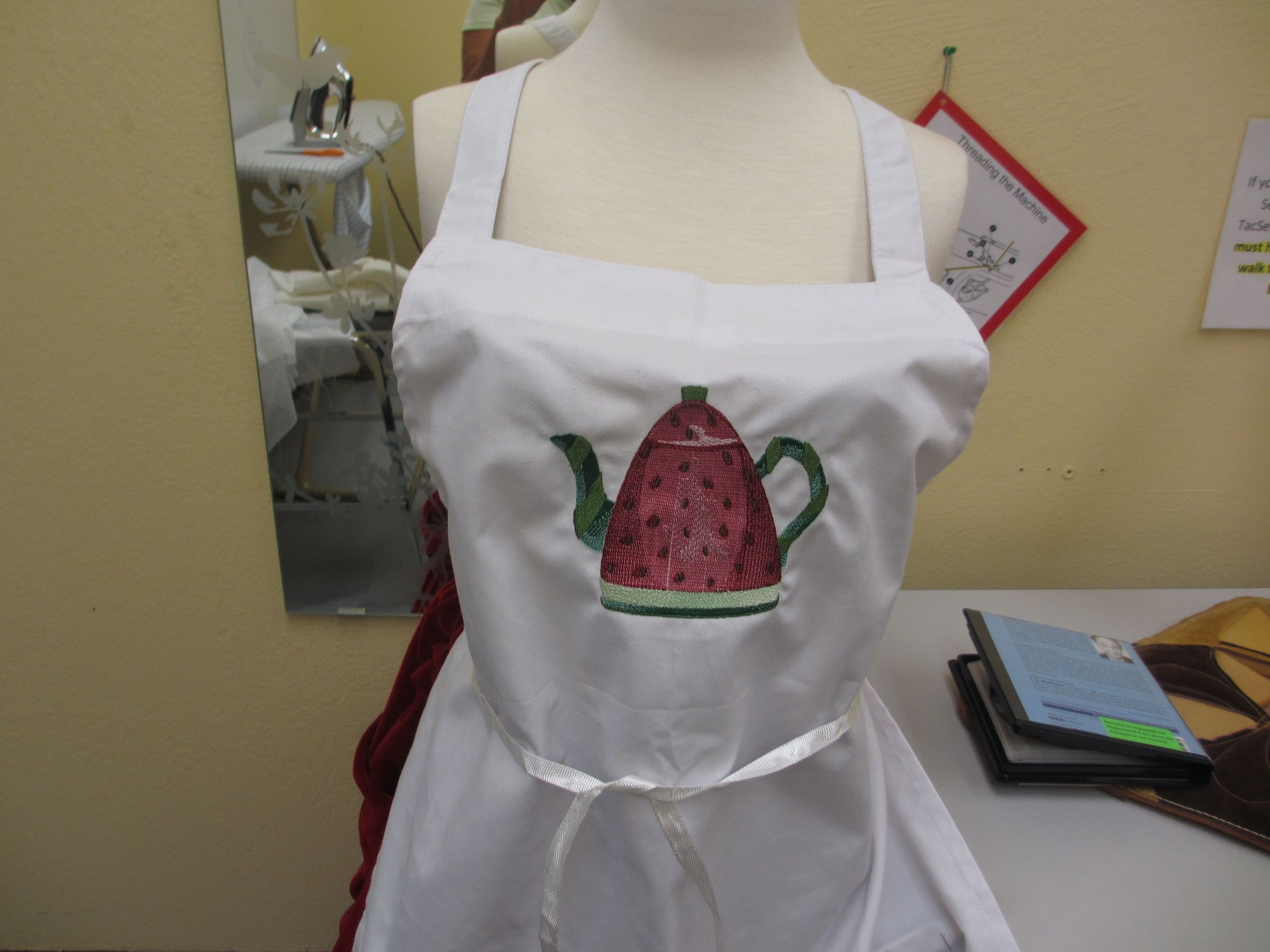 Decorating an Apron With Machine Embroidery