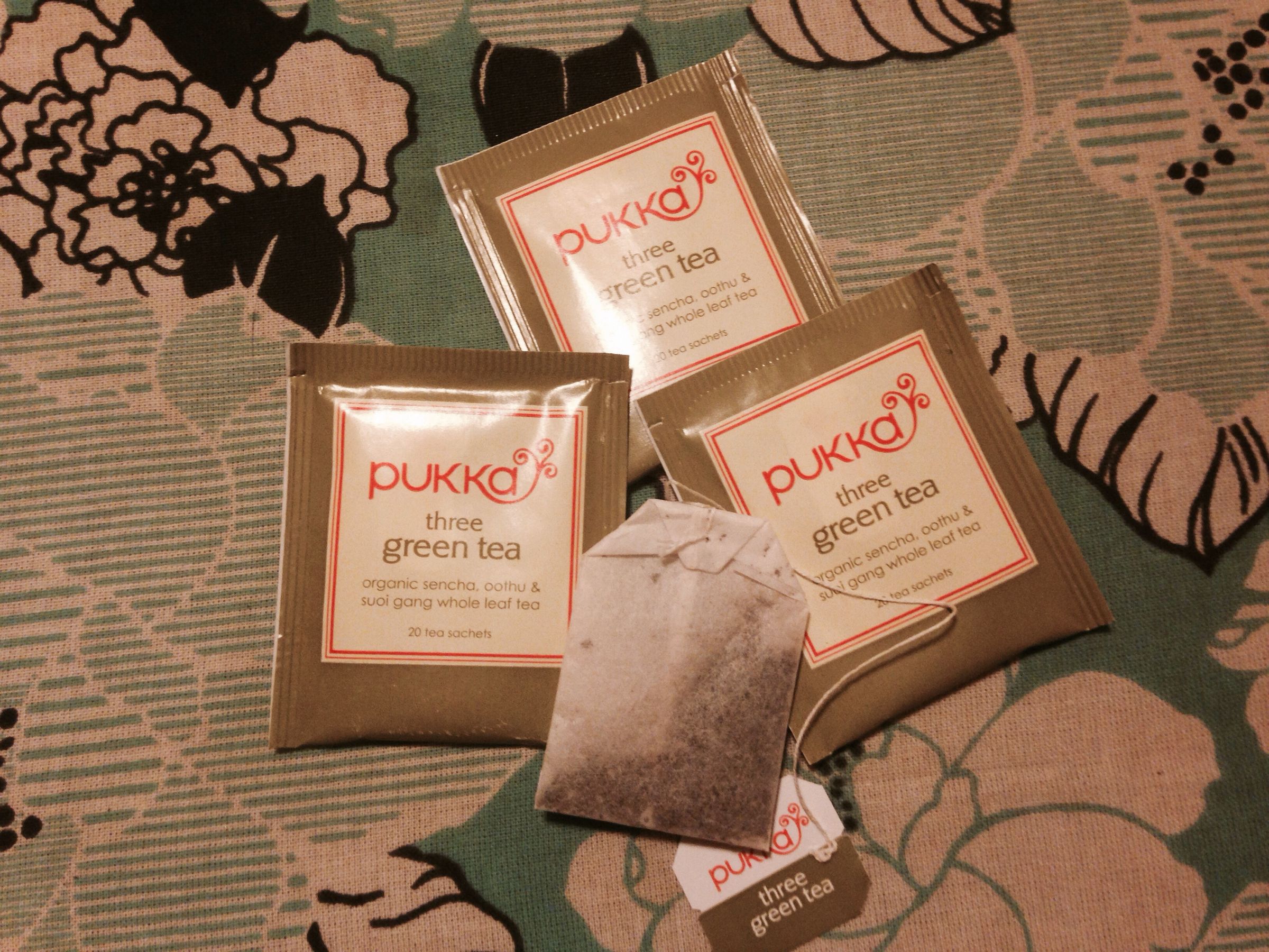 How To Reduce Puffy Eyes Quickly