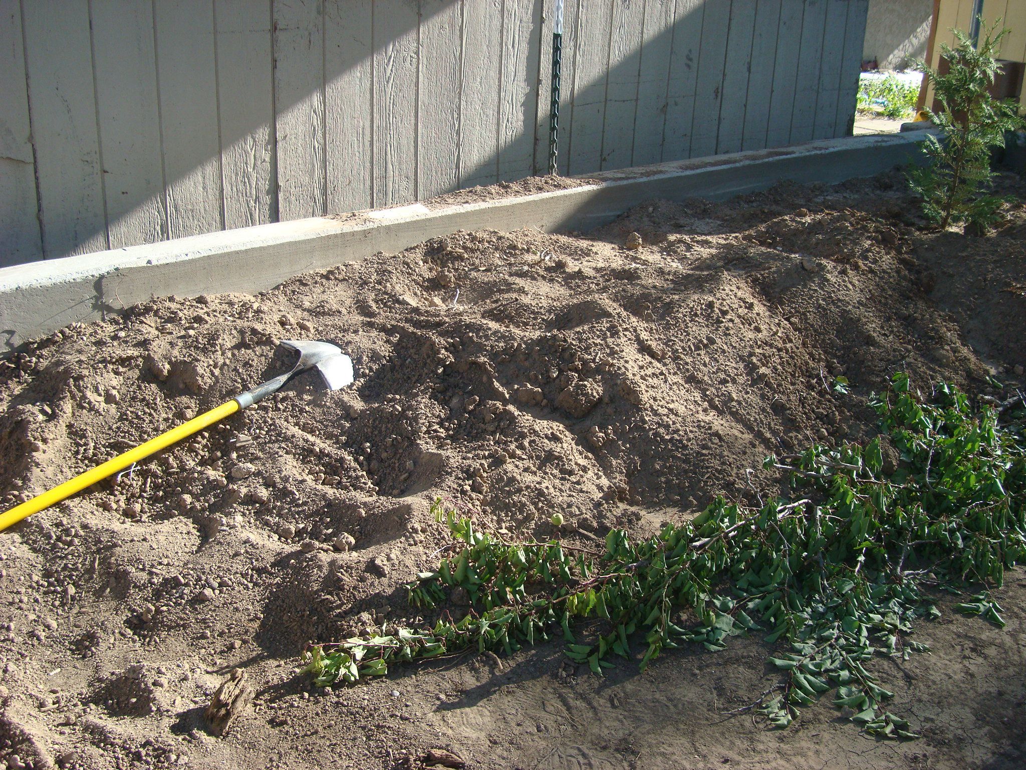 Retaining Wall and Footer/ Pouring Concrete Instructables