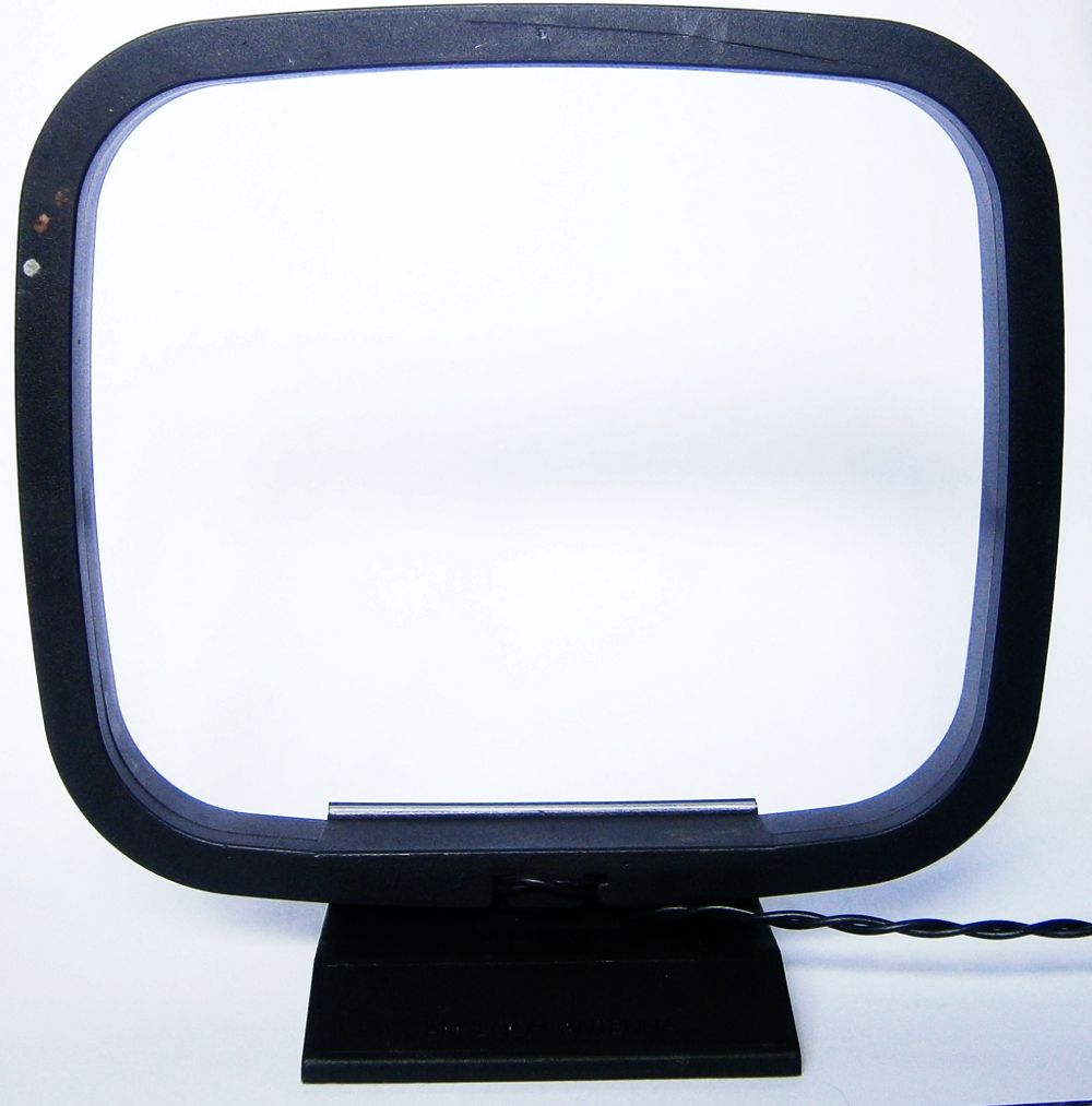 Listen to Electronic Device "noise" With an AM Radio