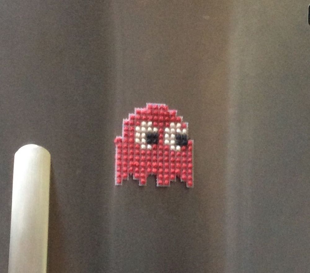 Cross-Stitch a Fridge-Magnet Blinky From Pacman