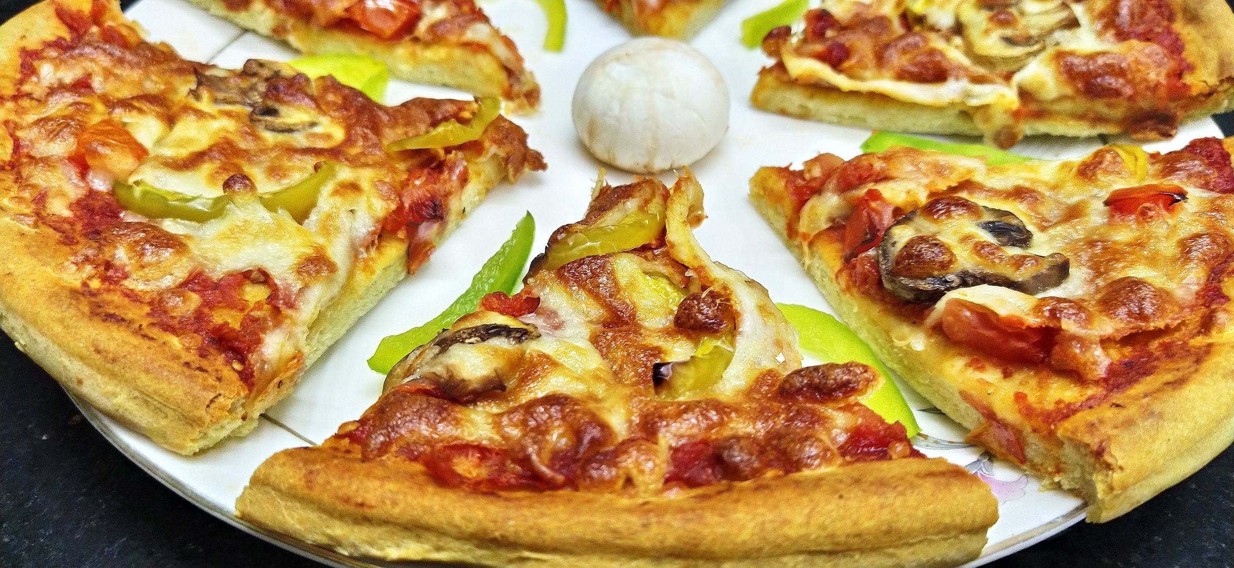 Farm House Pizza Domino's Style 17 Steps (with Pictures