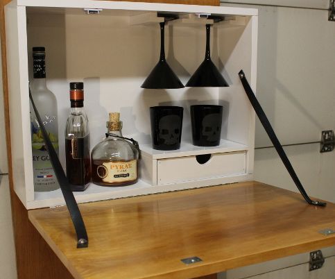 Make a Wall Mounted Bar