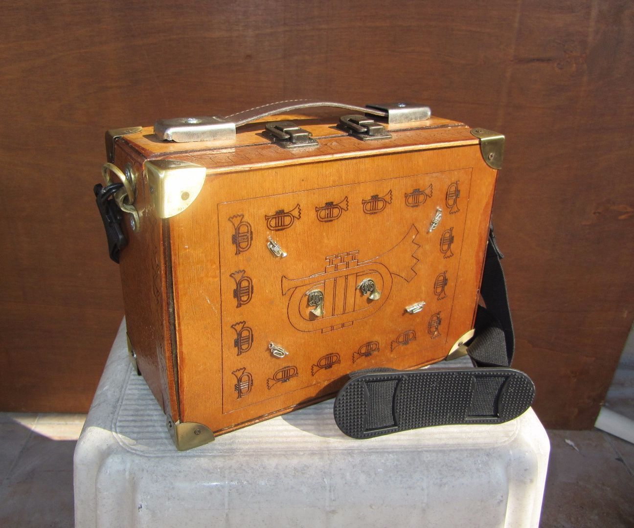 Wooden Trumpet Case & Preserver