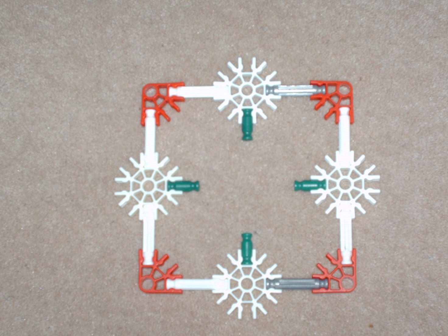 Knex Basket/Funnel 4 Steps Instructables