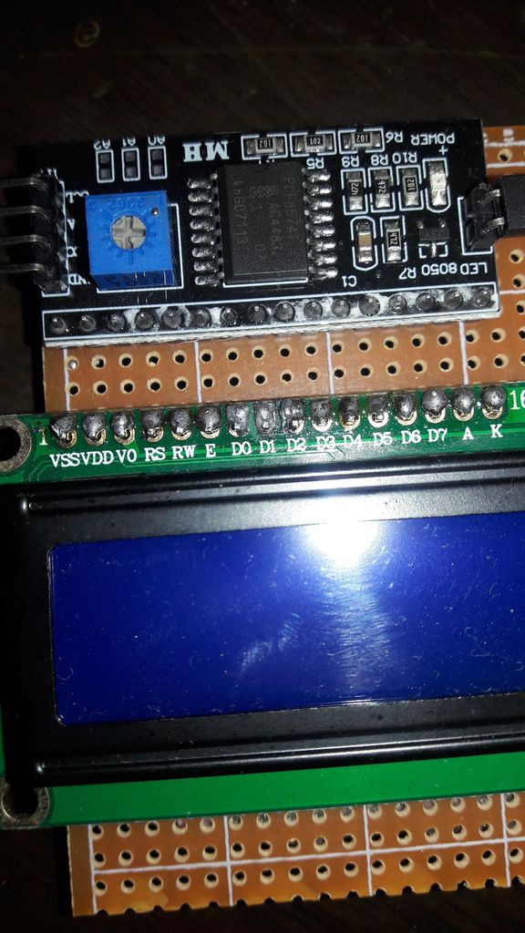 Connection Between LCD and Adapter