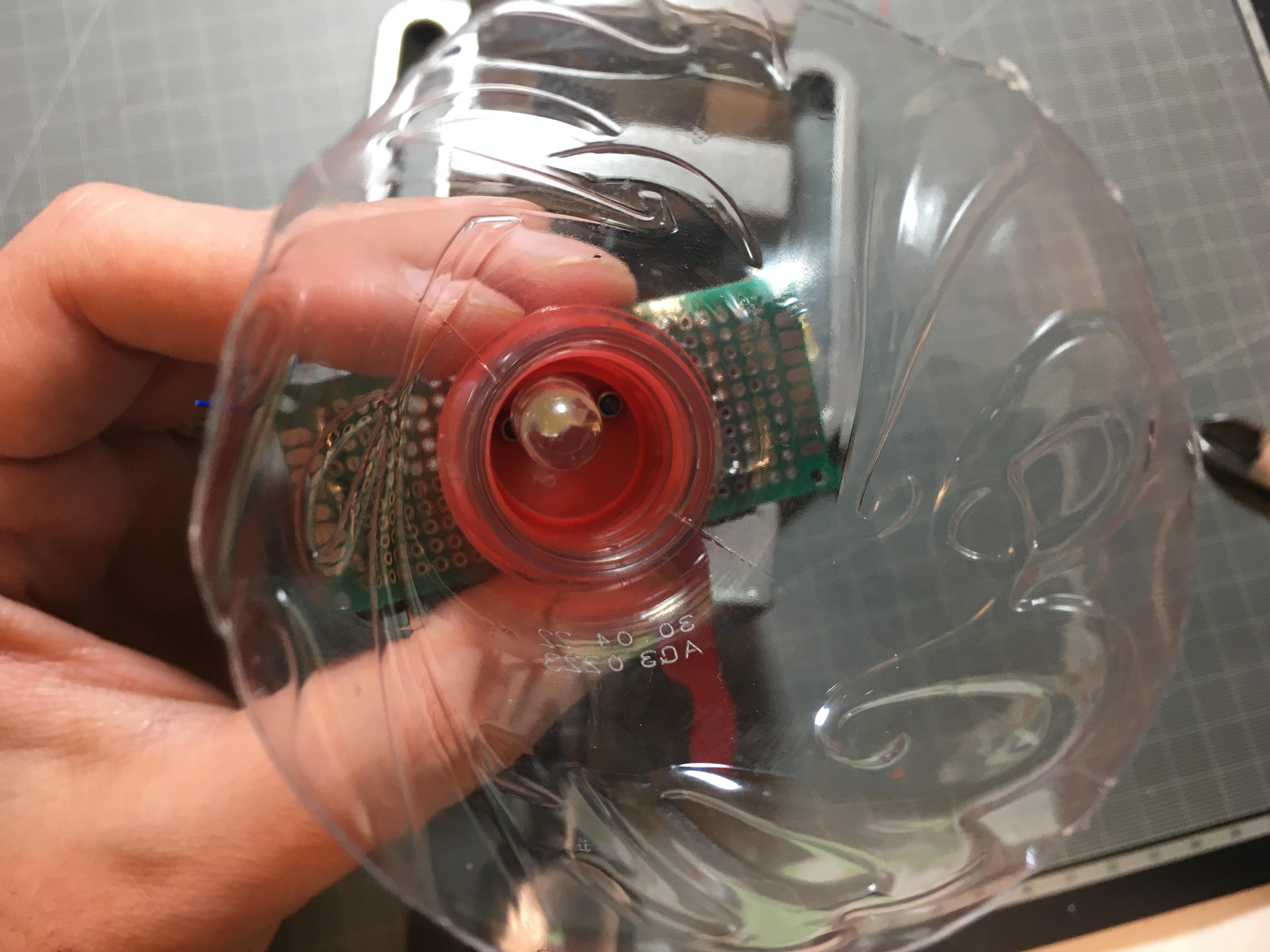 Relaxing/emergency Lamp With One AA Battery Joules Thief 9 Steps