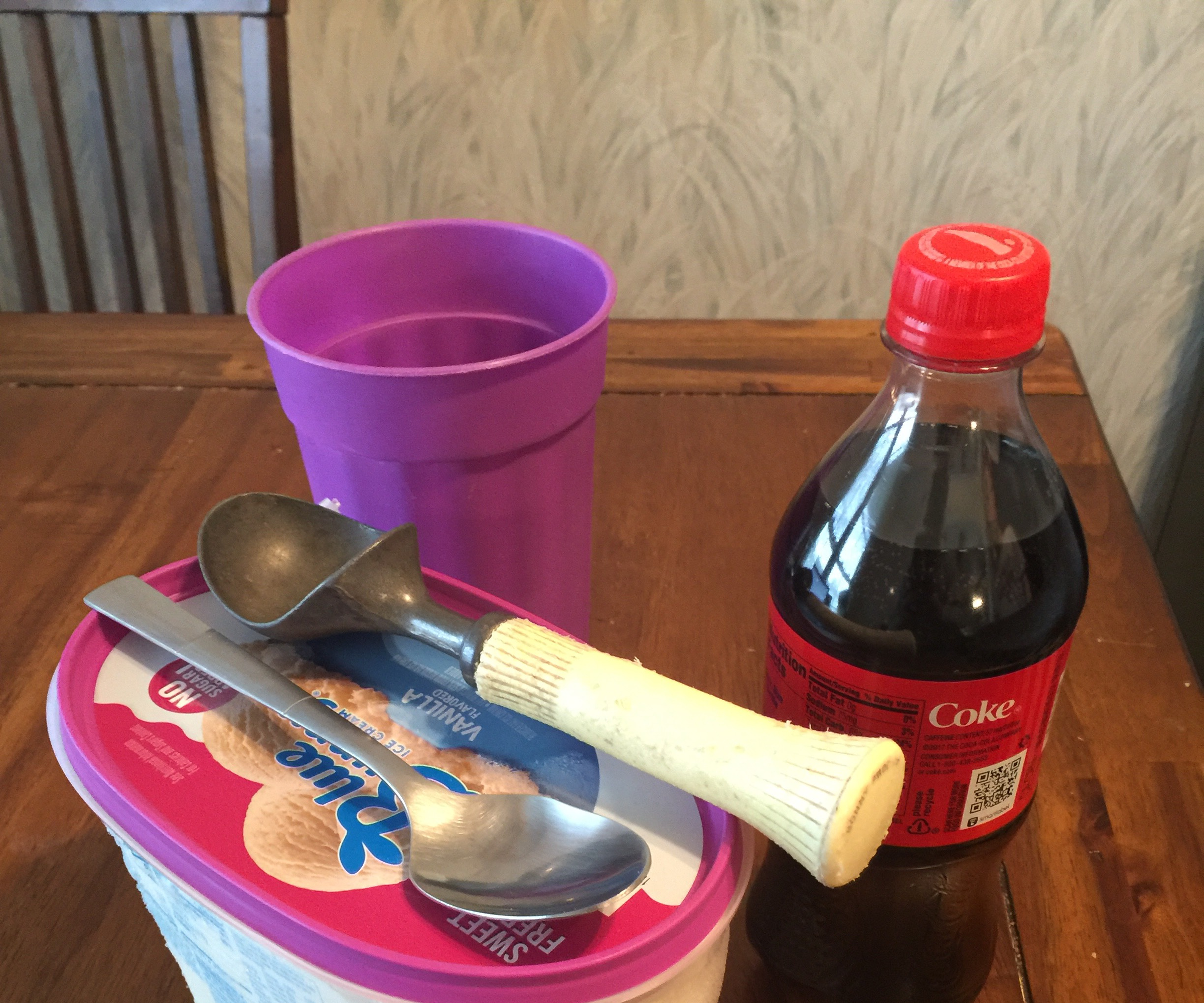 How to Make a Coke Float