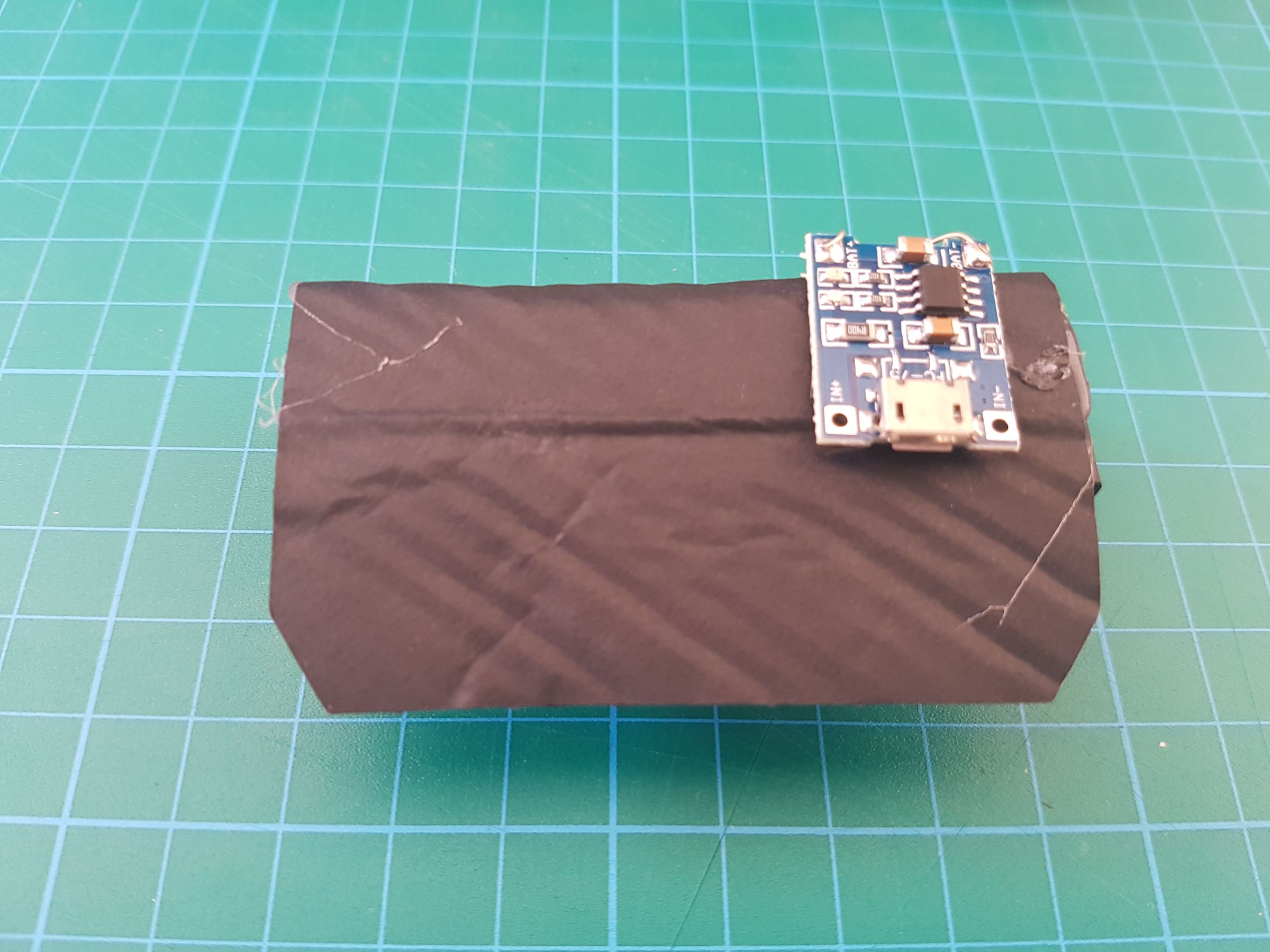 15 Minutes Li-ion Battery Charger