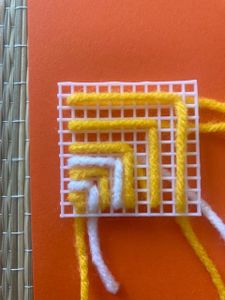 The Leaf Pattern With White Yarn - Step 2