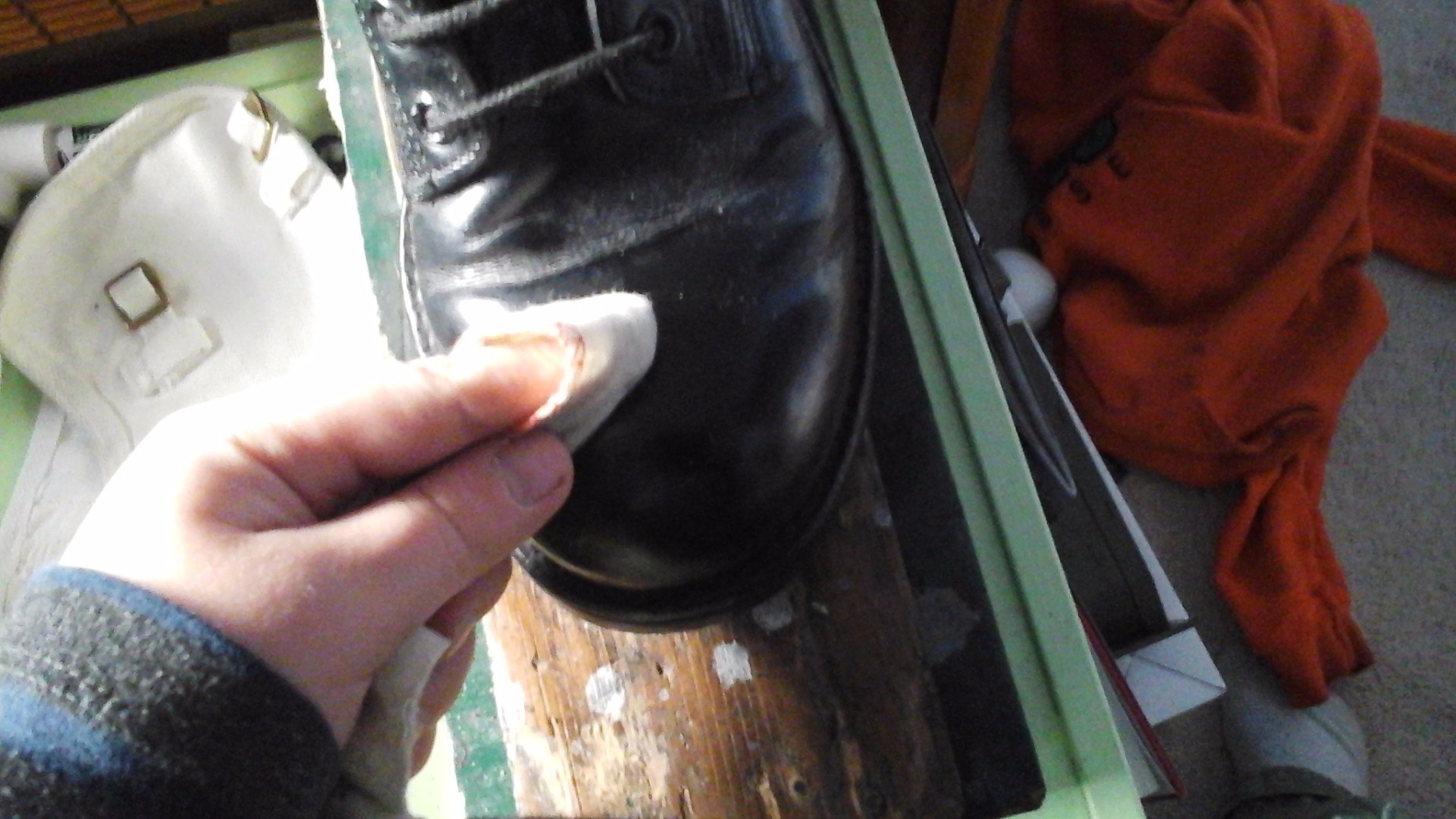 How to Polish Black Cadet Boots 6 Steps (with Pictures) Instructables