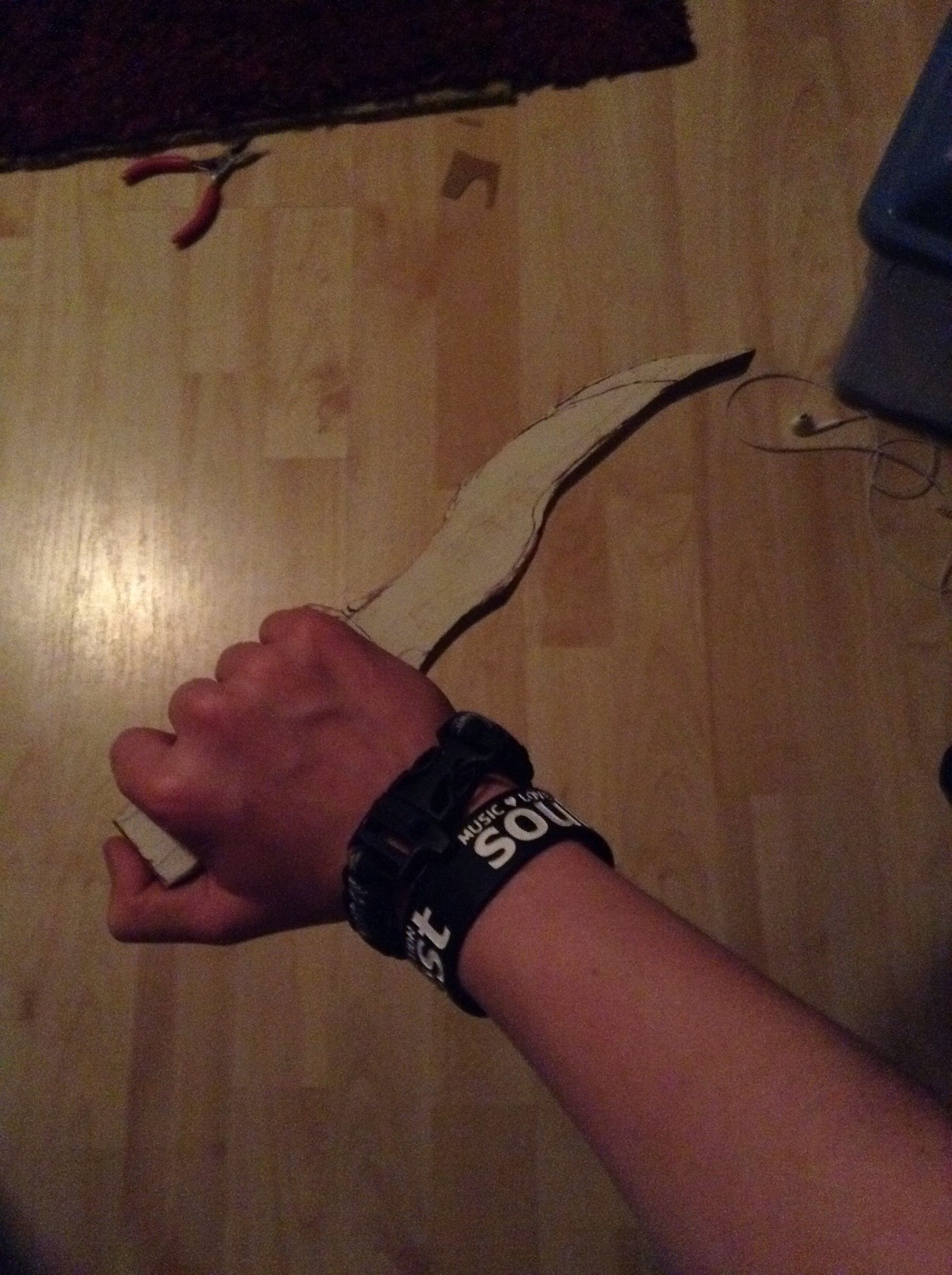 How to Make a Cool Wooden Dagger