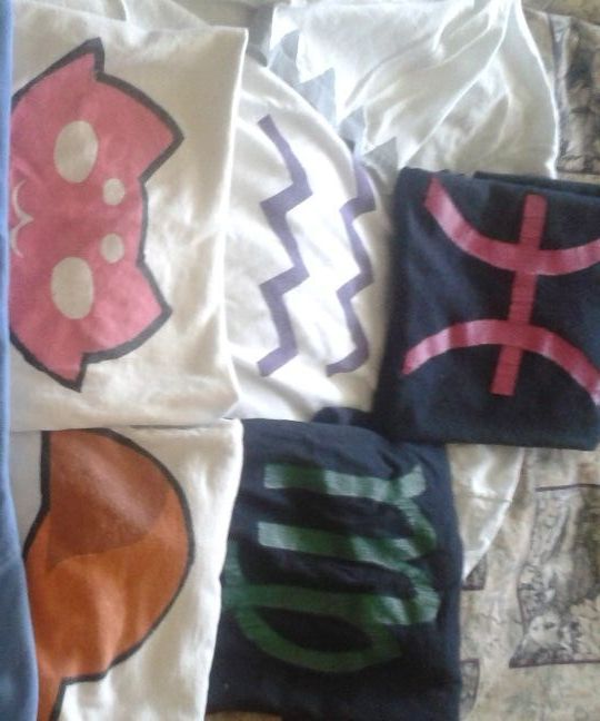 Paint Shirts Like a Pro! (on a Budget)