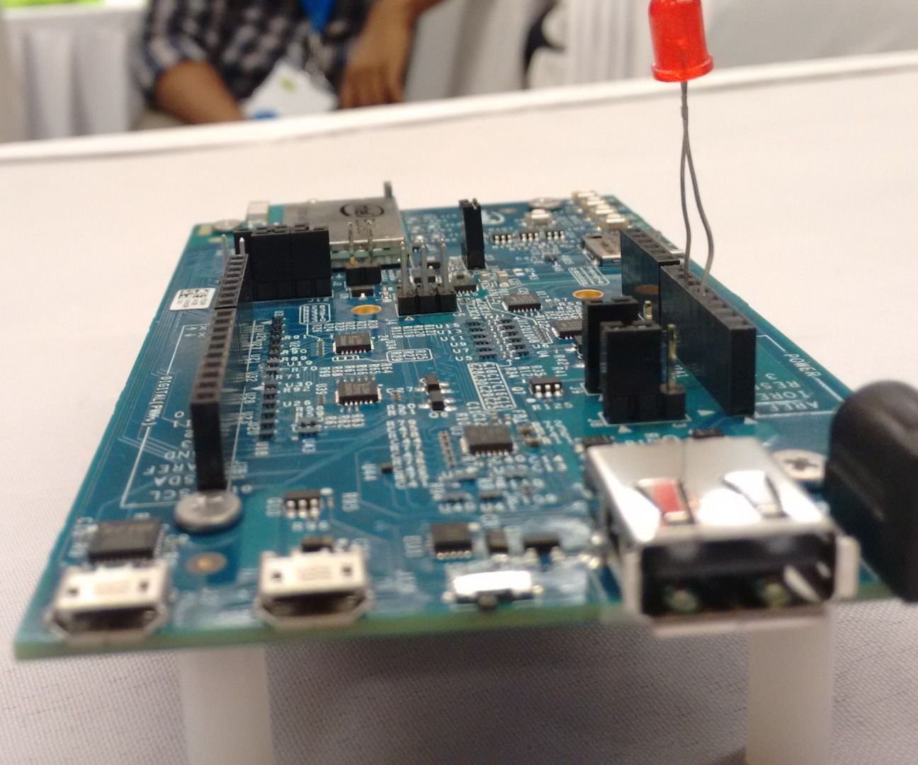 SMART BAND (Intel IOT)