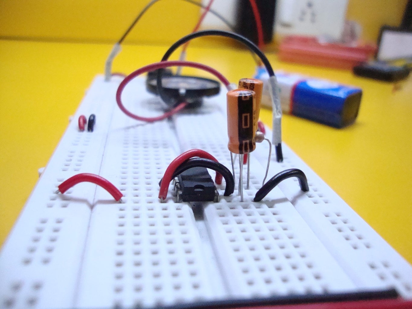 10 Breadboard Projects for Beginners : 17 Steps (with Pictures ...