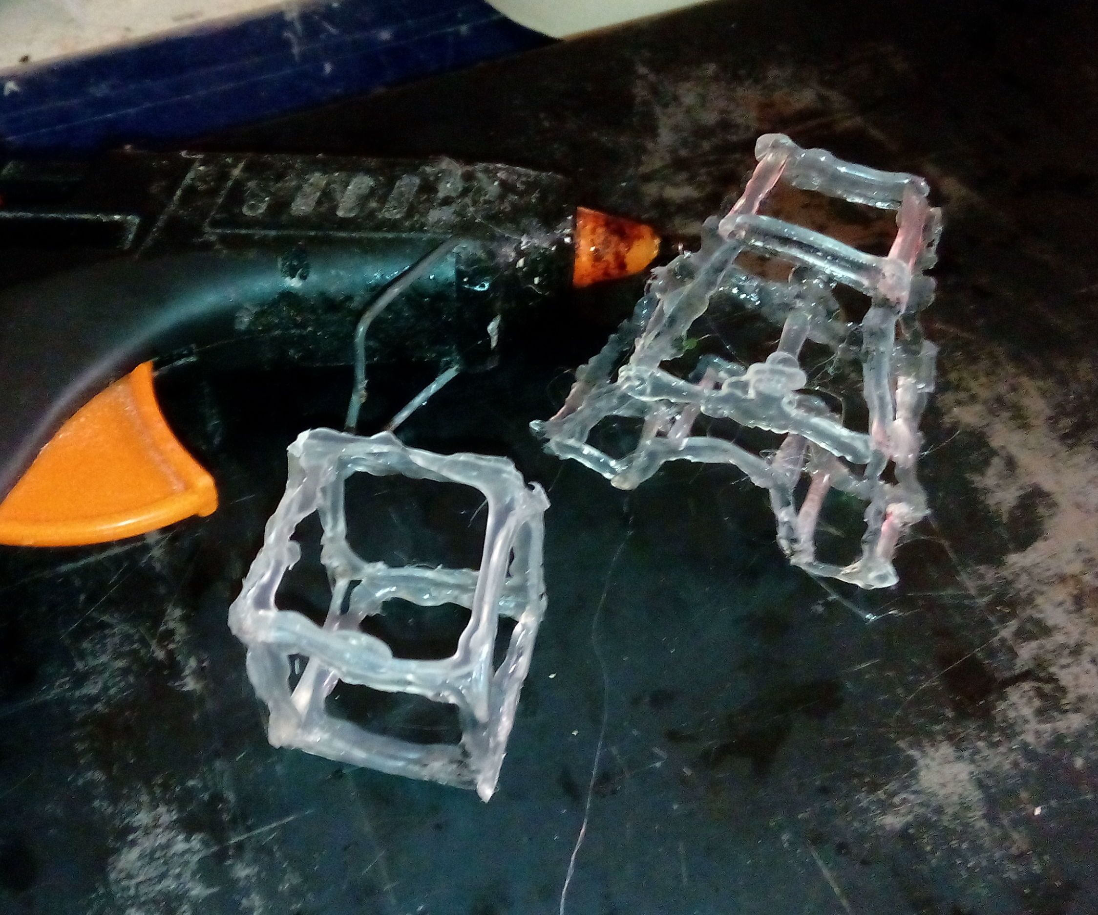 Diy 3d Doodling With Hot Glue 