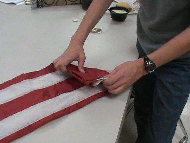 How to Fold a Flag : 9 Steps - Instructables