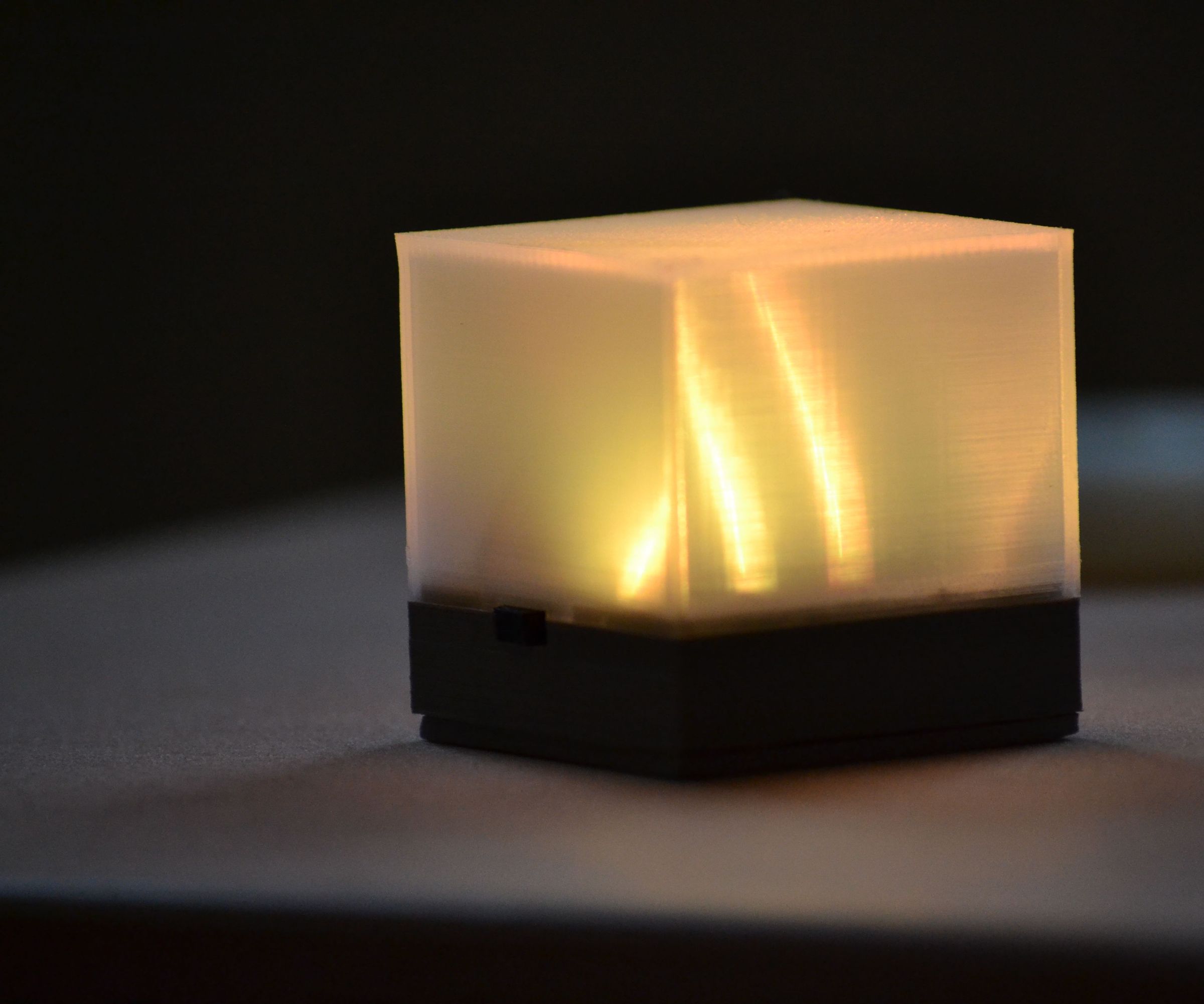 MagicCube - Tap to Change Color 