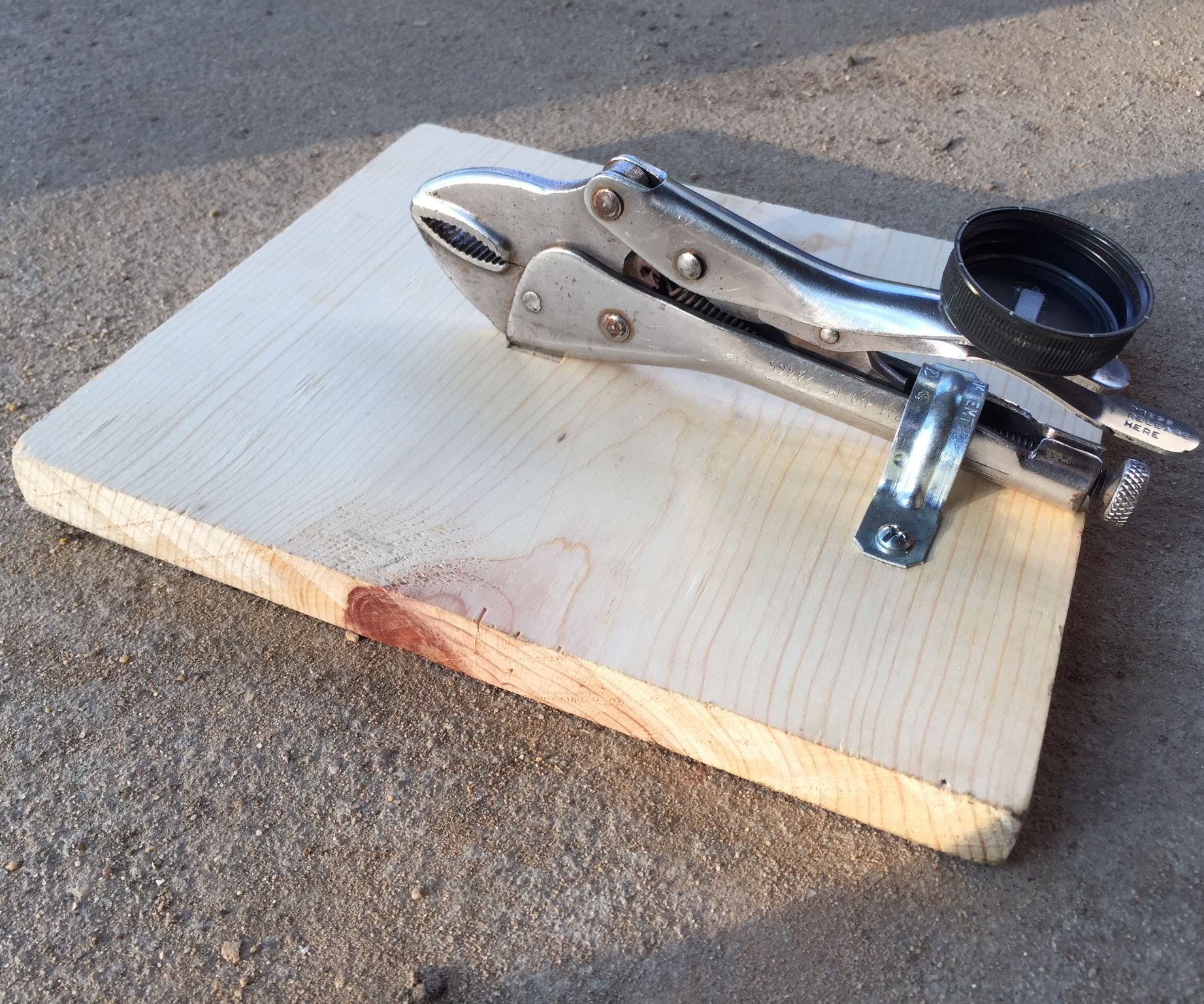 Super Strong Vice-Grip Catapult