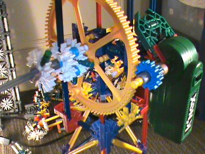Connecting the Center Axle