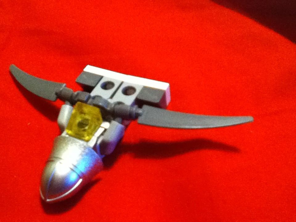 Minifig Disguise: Airplane