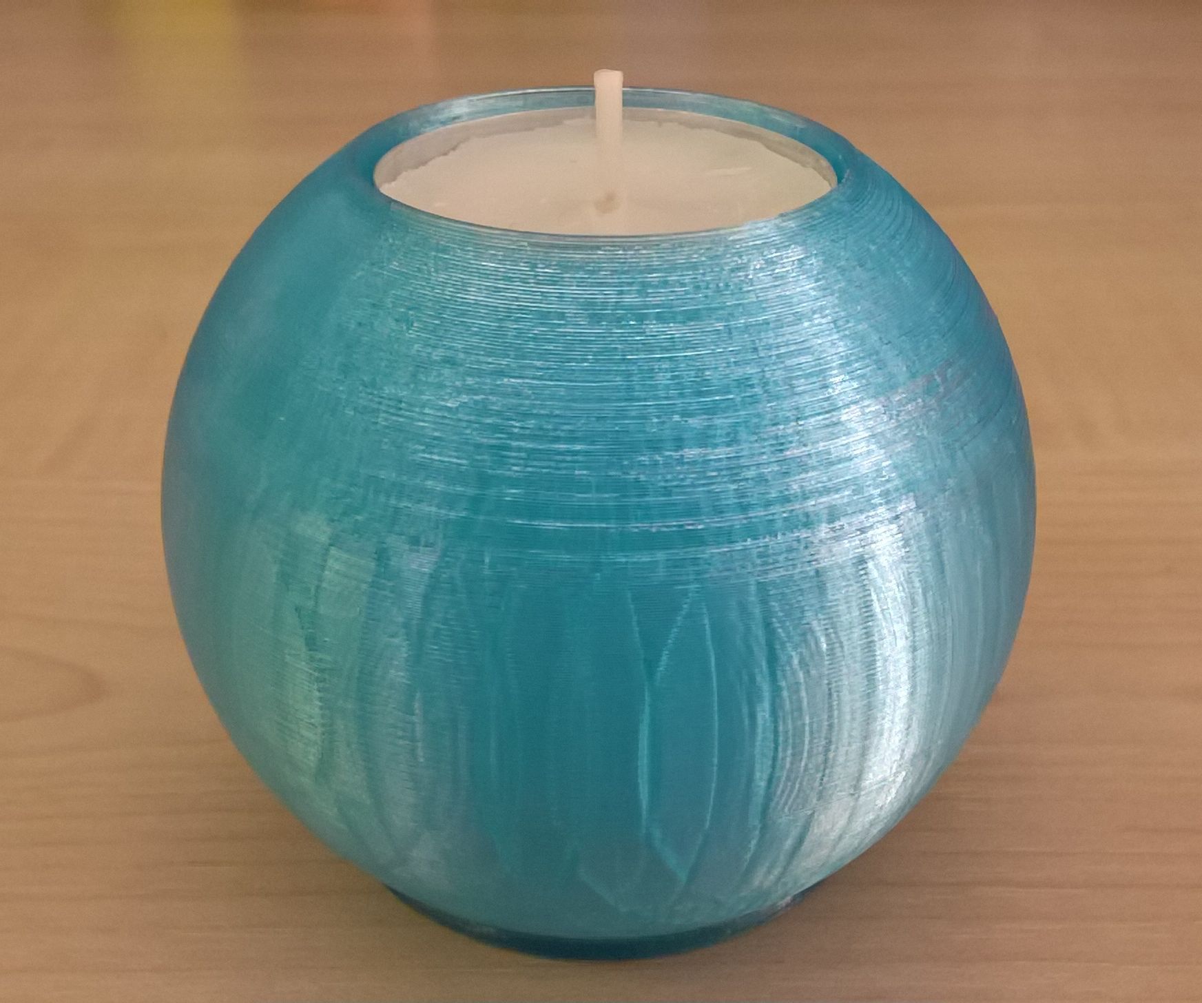 Design a 3D Printable Tealight Holder With a Hidden Slot for a Spare Tealight