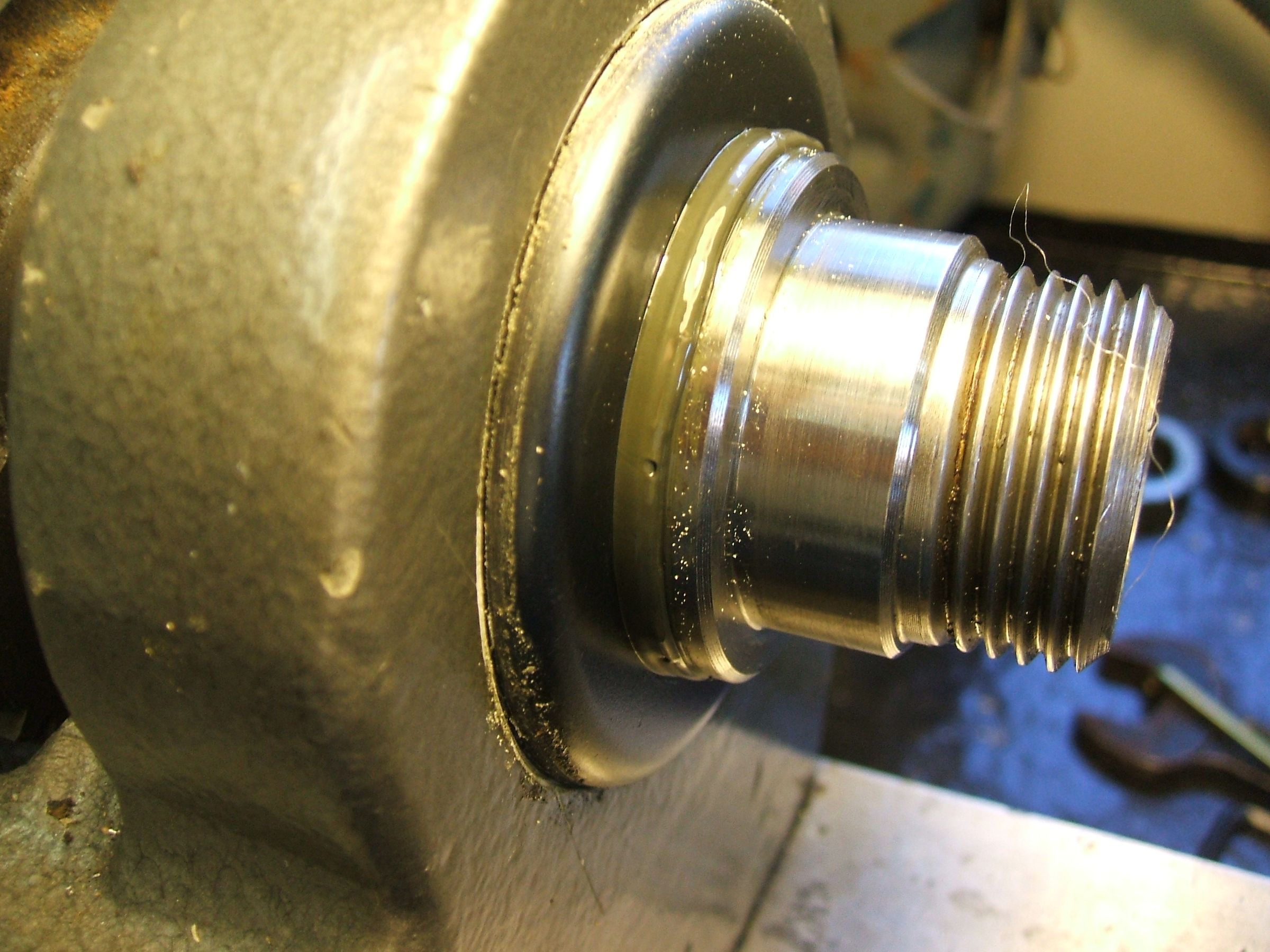 Stripping a Myford ML10 Lathe (Speed 10) Headstock Taper Roller