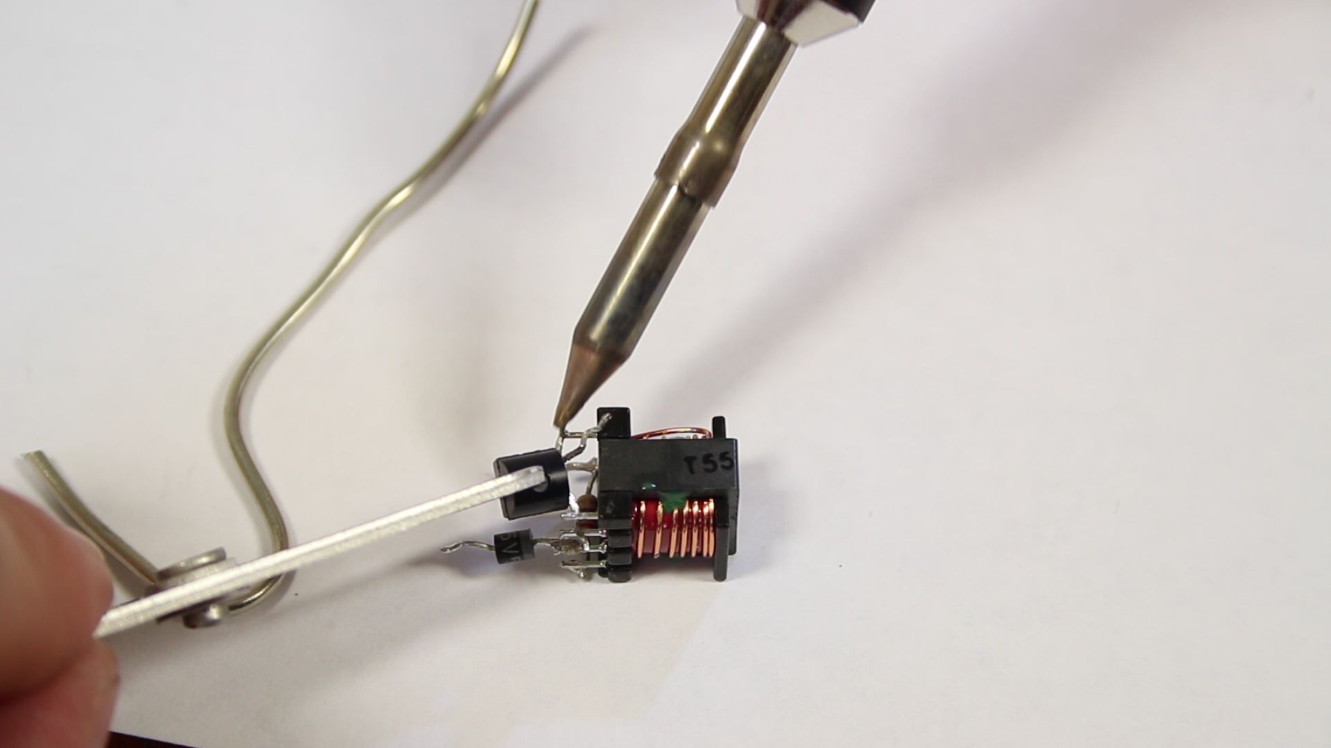 330 Volt "Shocking" Electric Deck of Cards! (Electric Shock Kissing