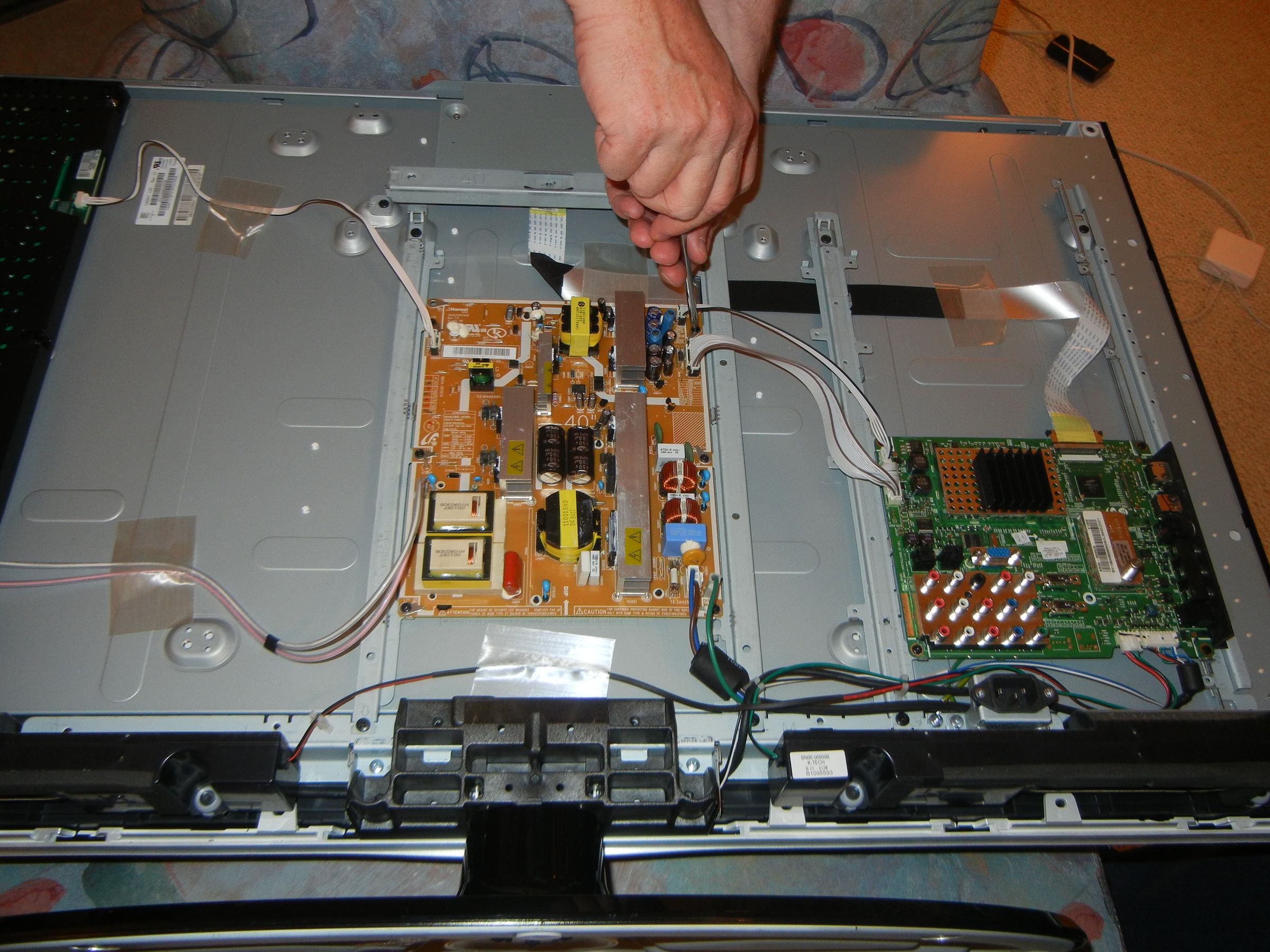 Samsung TV On/Off Issue - Repair : 6 Steps - Instructables