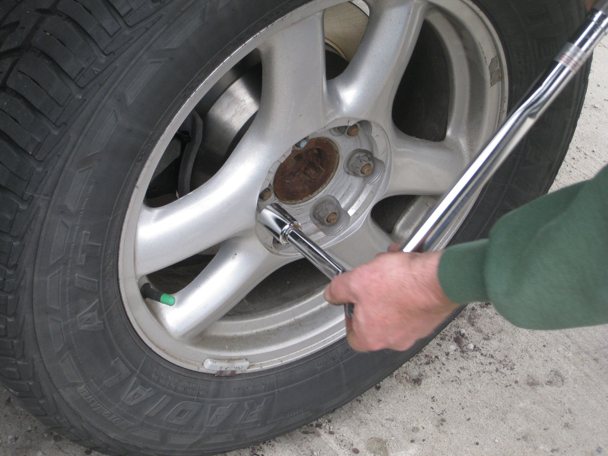 How to Replace the Brakes (Rotors/Pads) on a GMC Envoy With/For Your