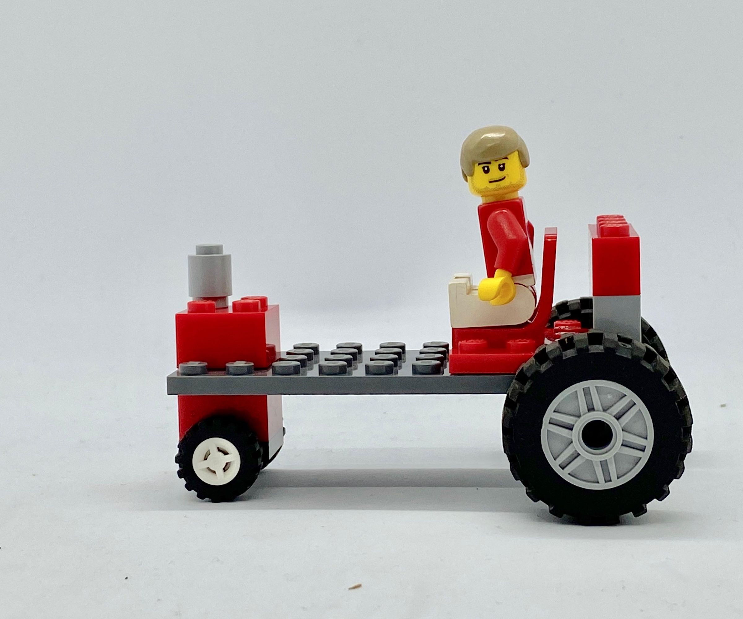 LEGO: Tractor