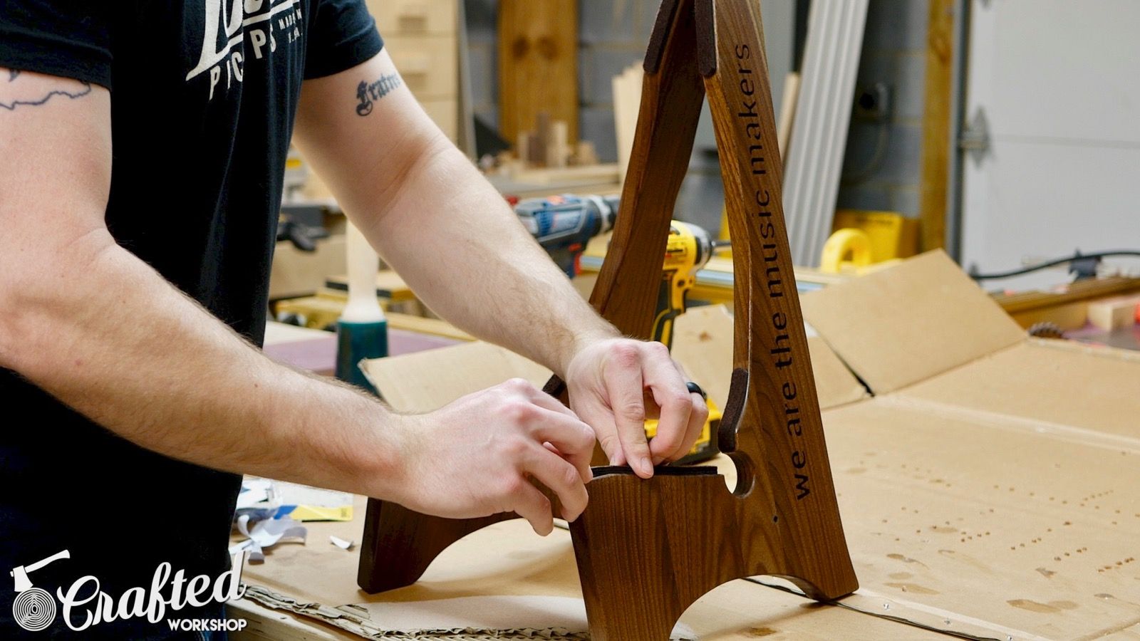 How to Build a DIY Wooden Guitar Stand (Free Template!) : 12 Steps ...