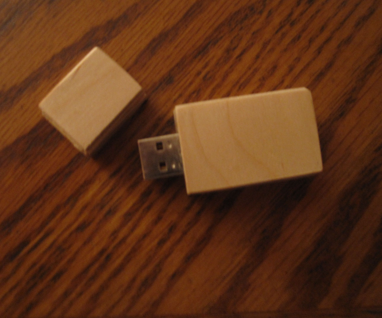 Plywood Flash Drive Case