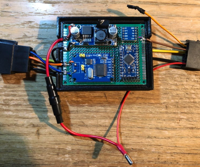 Steering Wheel Keys to Car Stereo Adapter (CAN Bus -> Key1)