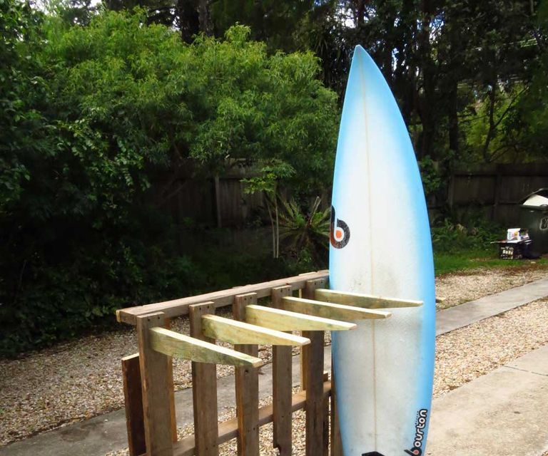 Armazón para surfboards de materiales desechados