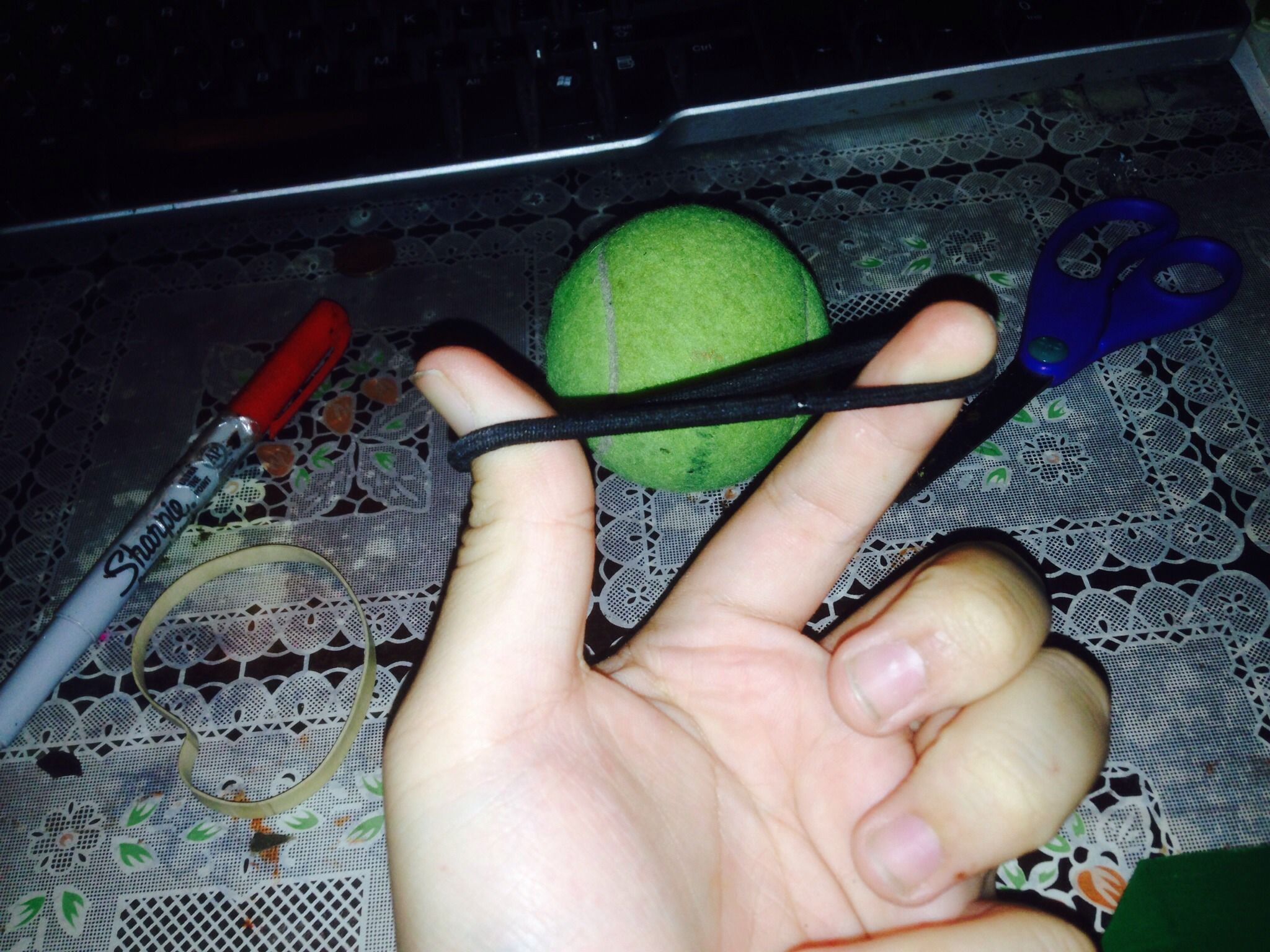 Quick DIY Wrist Rest 4 Steps Instructables