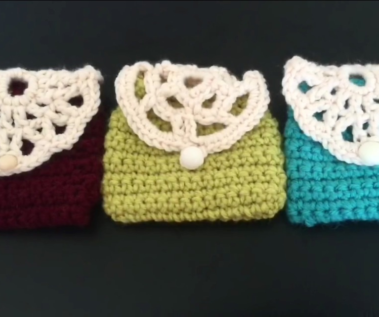 How to Crochet a Wallet