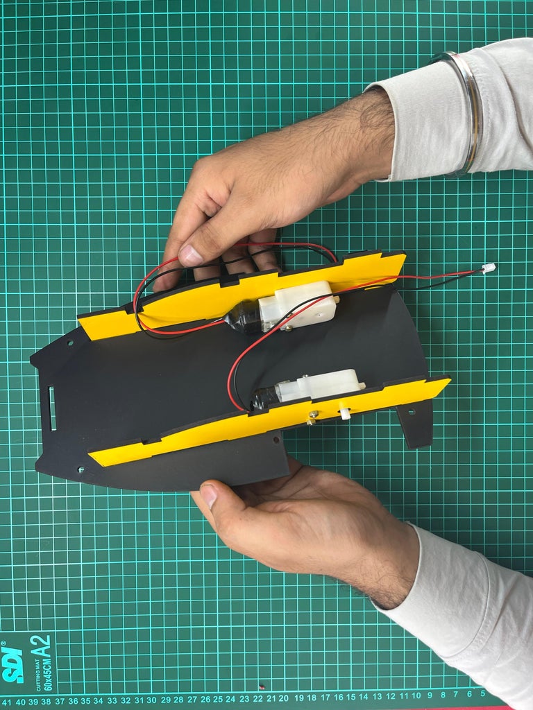 Obstacle Avoiding Robot Car Using Arduino : 12 Steps - Instructables