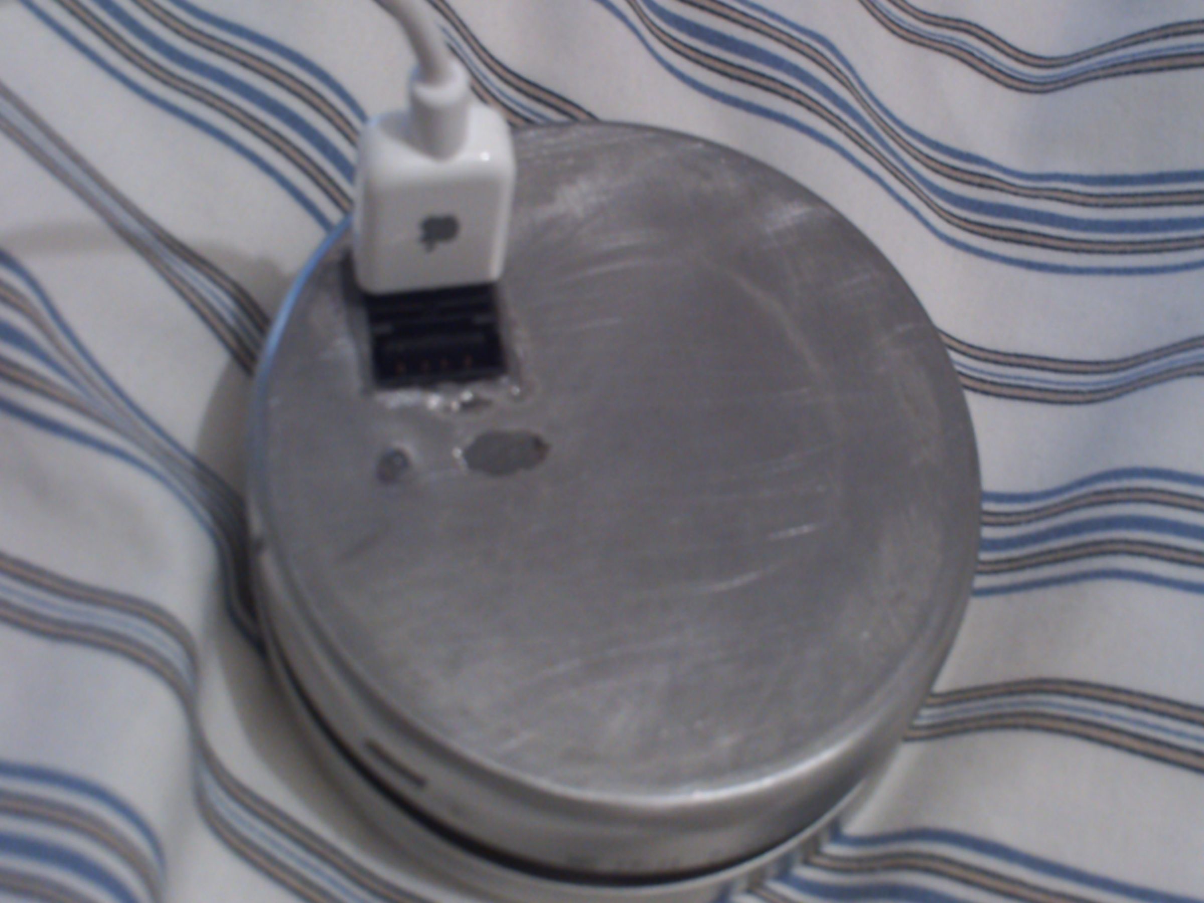 9v Altoid USB Charger 