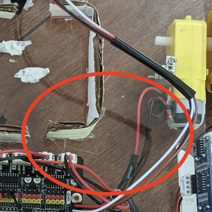 Connect Motors to Motor Controller Hat